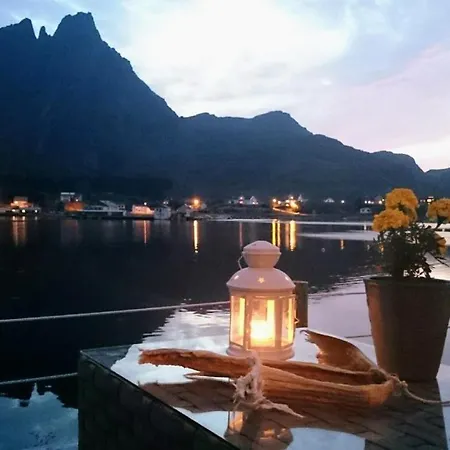 Skottinden Panorama Lofoten 公寓 巴尔斯塔